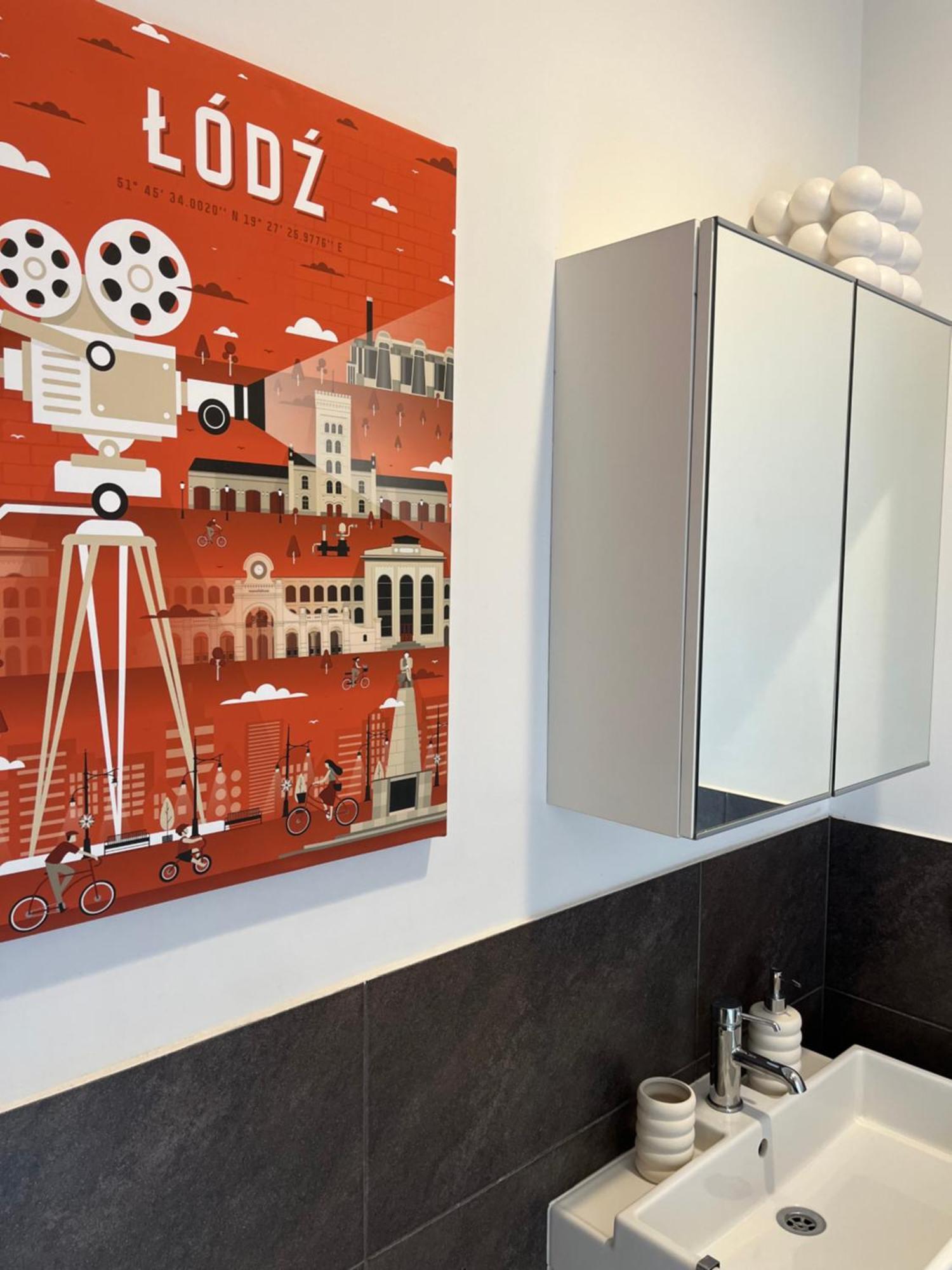 Apartment I Piotrkowska Z Wielkim Lustrem, Balkonem I Klimatyzacja *